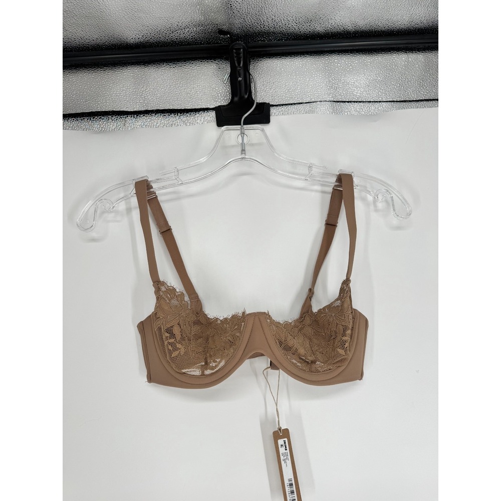 SKIMS Femme Lace Scoop Bra Womens Size 34B Sienna Brown Underwired Adjustable